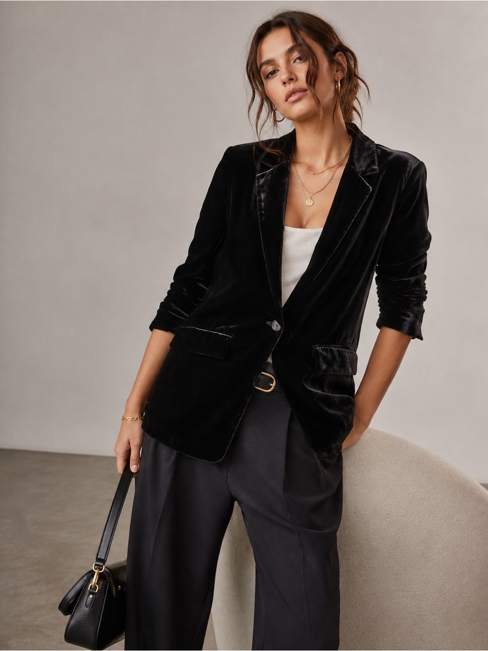 GAP Single Button Black Velvet Minimaist Chic Blazer Jacket Size 8